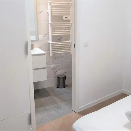 Appartamento Delille Centre 01