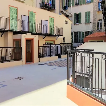 Delille Centre 01 Appartement *
